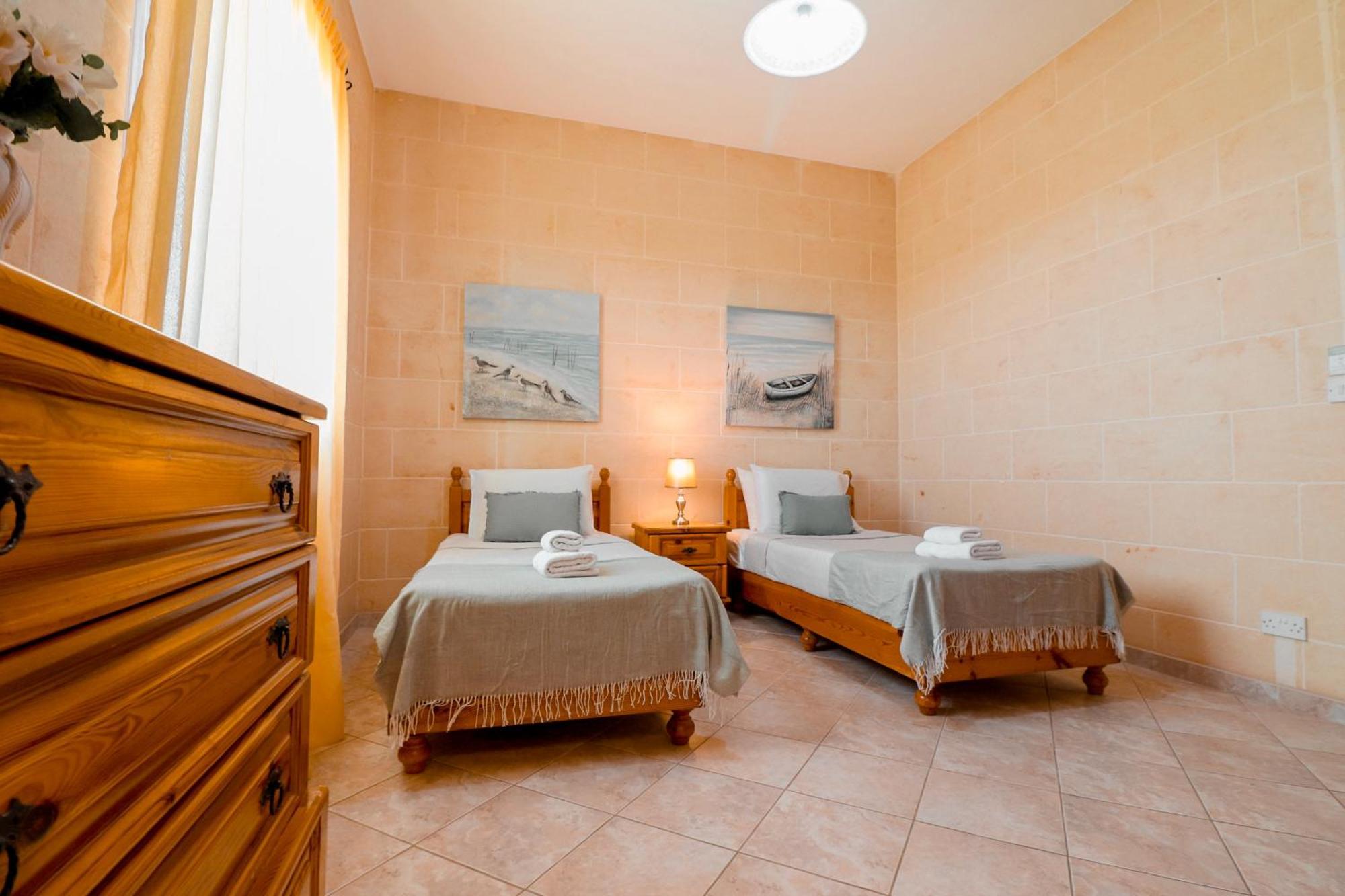 Villa Fieldend - Gozo Holiday Home Gharb  Exterior photo